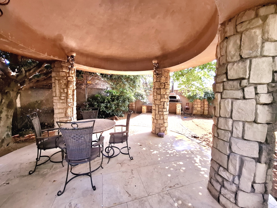 4 Bedroom Property for Sale in Cashan North West